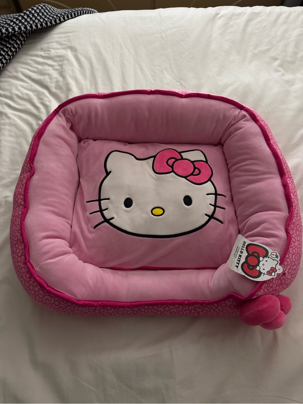 Hello Kitty Pink Plush Pet Lounger